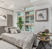 QuickStay - Classy & Rustic Downtown Condo hotel detail image 4