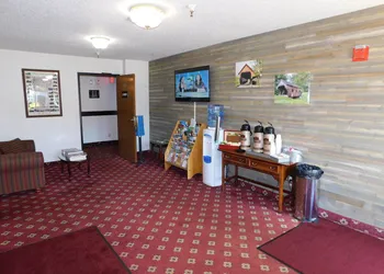 The Covered Bridge Inn hotel thumbnail 2