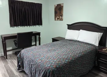 Laurel Notch Motel hotel thumbnail 4