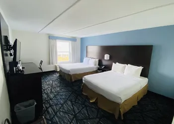 Clearwater Lakeshore Motel hotel thumbnail 8