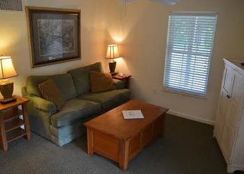 The Retreat at Center Hill Lake hotel thumbnail 7