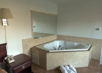 La Villa Motel hotel thumbnail 6