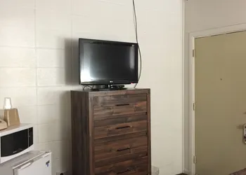 Lazy U Motel hotel thumbnail 4