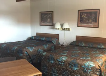 Lazy U Motel hotel thumbnail 8