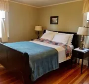 Sunny Home B&B hotel detail image 4