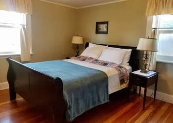Sunny Home B&B hotel thumbnail 4