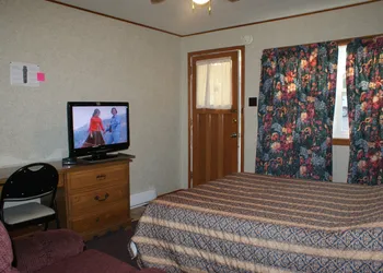 Regent Motel hotel thumbnail 3