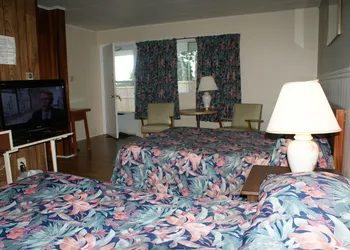 Regent Motel hotel thumbnail 7