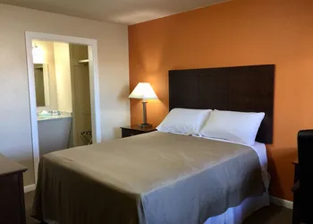 Downtown Motel hotel thumbnail 5
