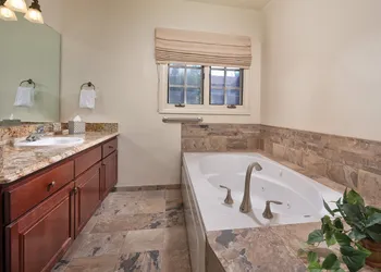 WorldMark Clear Lake hotel thumbnail 8