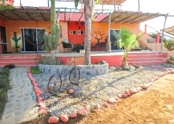 Casitas El Salitral hotel thumbnail 2