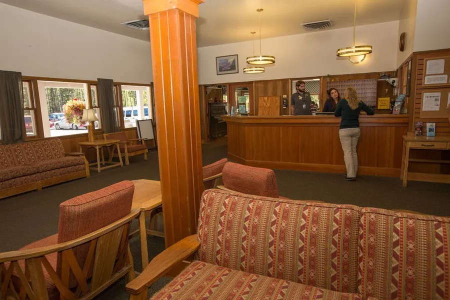 Swiftcurrent Motor Inn and Cabins - Inside the Park hotel detail image 2