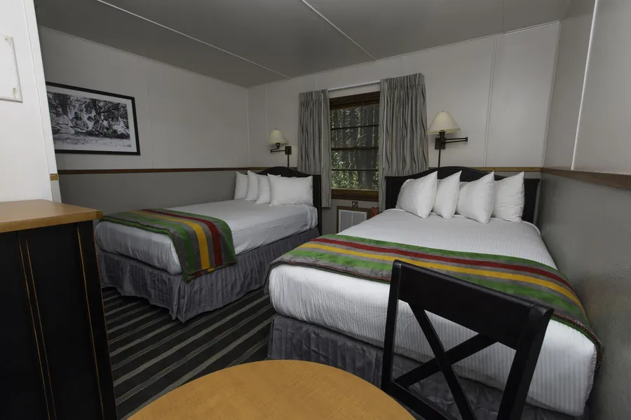 Swiftcurrent Motor Inn and Cabins - Inside the Park hotel detail image 6