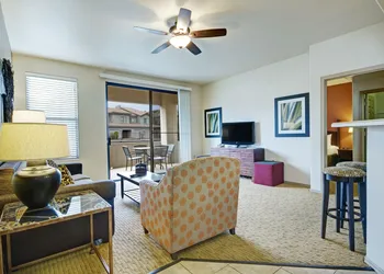 WorldMark Phoenix - South Mountain Preserve hotel thumbnail 6
