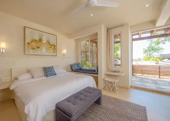 Casa Coco by Coco B Isla hotel thumbnail 5