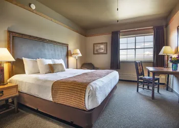 Copper River Princess Wilderness Lodge hotel thumbnail 4