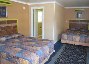Carleton Circle Motel Falmouth hotel thumbnail 6