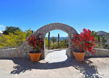 Ventana Bay Resort hotel thumbnail 2