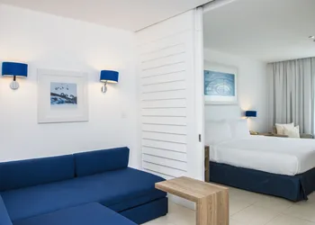 Holiday Inn Acapulco La Isla by IHG hotel thumbnail 7