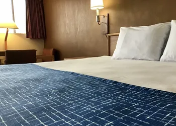 Travelodge by Wyndham Powell hotel thumbnail 4