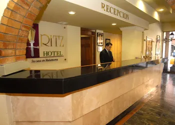 Hotel Ritz hotel thumbnail 4
