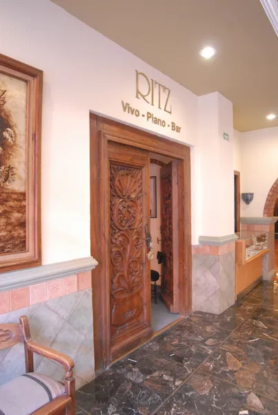 Hotel Ritz hotel detail image 6