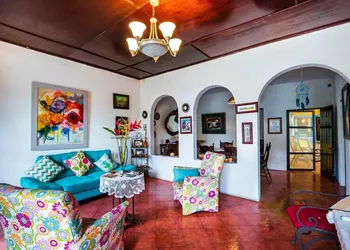 Hostal El Patio hotel thumbnail 2