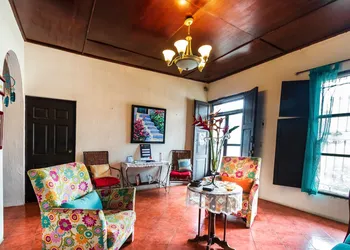 Hostal El Patio hotel thumbnail 5