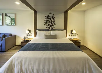 Flow Condesa hotel thumbnail 5