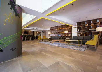 Krystal Urban Guadalajara hotel thumbnail 3