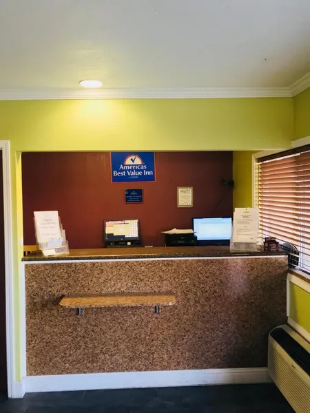 Americas Best Value Inn Visalia hotel detail image 2
