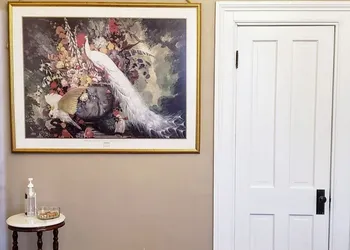 South Court Inn hotel thumbnail 5