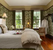Azalea Inn and Villas hotel detail image 4