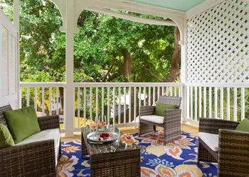 Azalea Inn and Villas hotel thumbnail 6