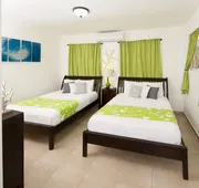 Casa Verde Hotel - Steps to the Beach | Pool, Restaurant & Bar hotel detail image 4