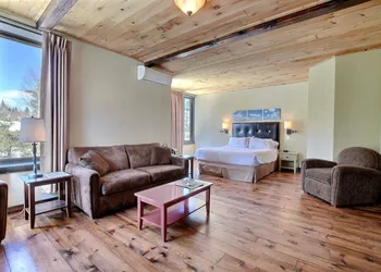 Les Condos du Lac Taureau hotel thumbnail 8