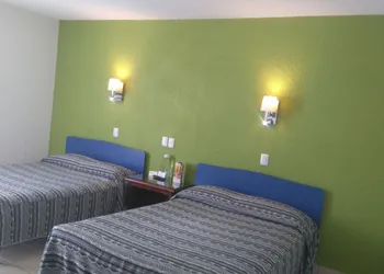 Hotel Aurora hotel thumbnail 4
