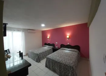 Hotel Aurora hotel thumbnail 8