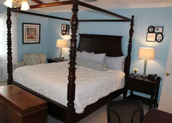 Huffman House hotel thumbnail 2