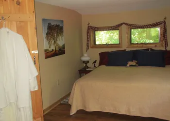 Buffalo Creek Bed & Breakfast hotel thumbnail 8