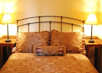 Settlement Inn & Lavender Spa hotel thumbnail 3
