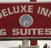 Deluxe Inn And Suites hotel detail image 3
