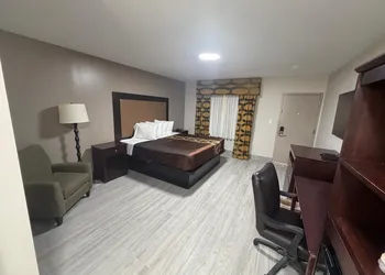 Red Roof Inn Green Brook - Somerset hotel thumbnail 4