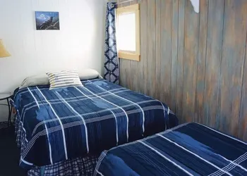 The Tides Inn hotel thumbnail 2