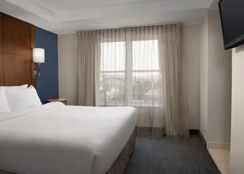 Residence Inn by Marriott Syracuse Downtown at Armory Square hotel thumbnail 6