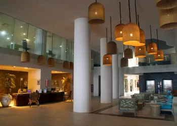 Royal Villas Resort hotel thumbnail 2