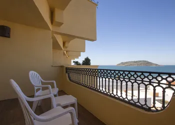 Royal Villas Resort hotel thumbnail 4