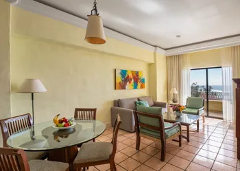 Royal Villas Resort hotel thumbnail 7