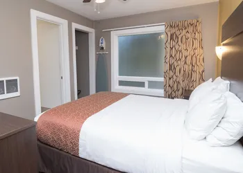 Capitol Hill Motel hotel thumbnail 7