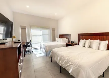 Laguna Shores Resort hotel thumbnail 8